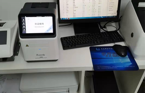 生化检验仪器怎么用全自动干式生化分析仪有哪些功能？_https://www.jmylbn.com_新闻资讯_第1张